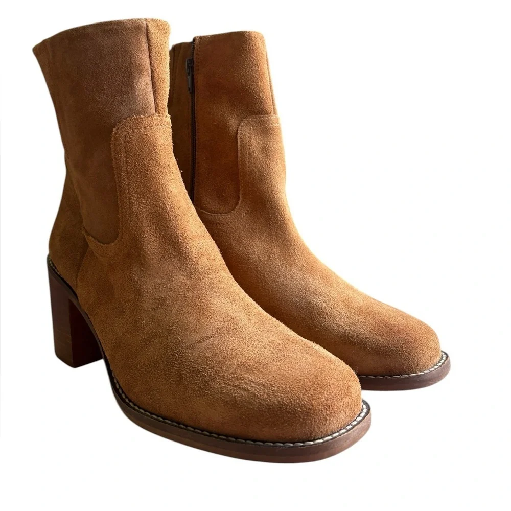 PORTLAND LEATHER Patina Oslito Suede Boots in Sand size 10.5